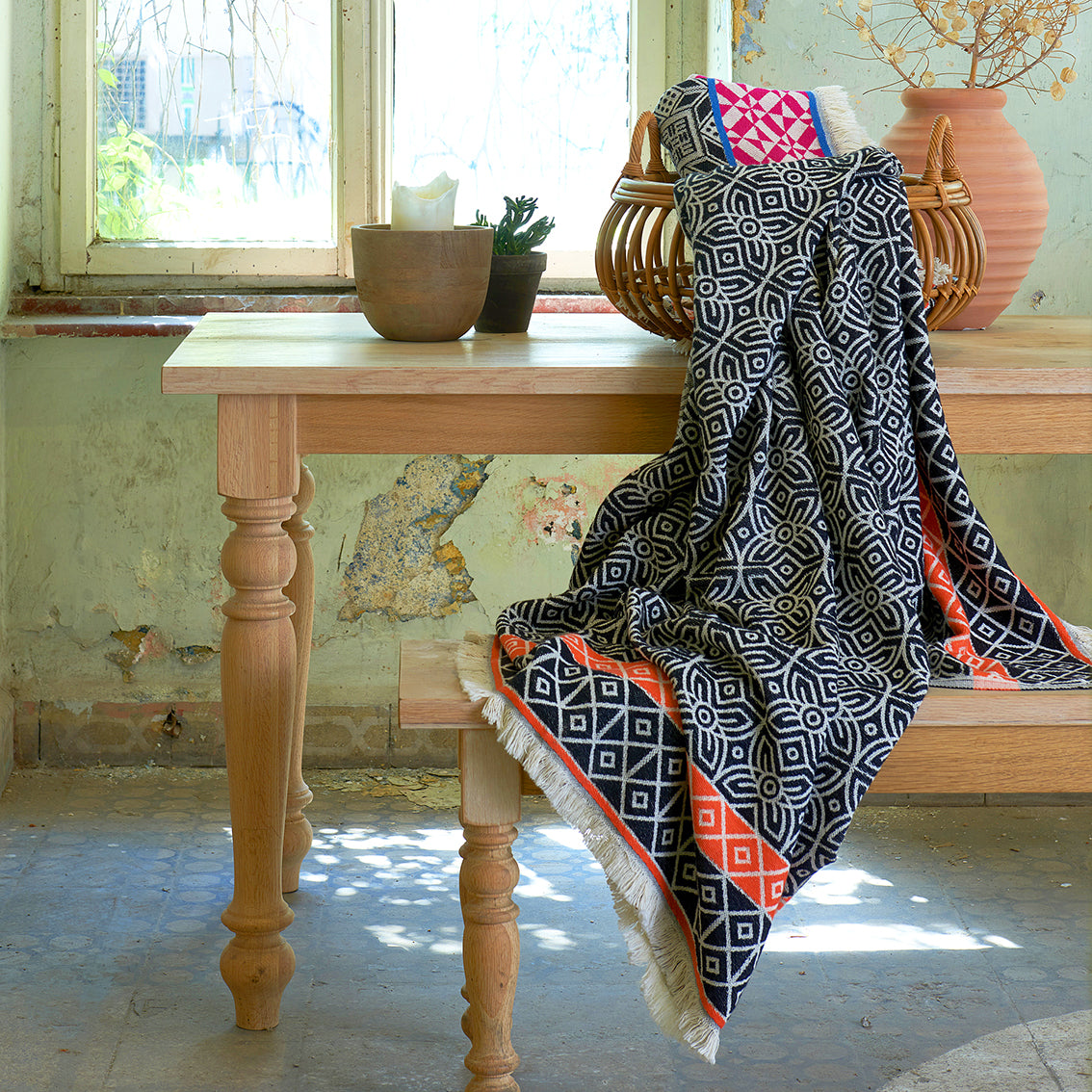 Siyah 'Fawohodie' Koltuk Şalı