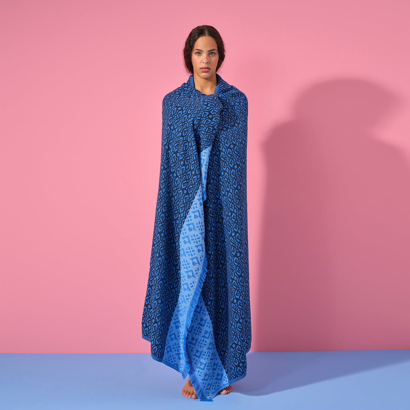 Lacivert 'Thagzo' Koltuk Şalı