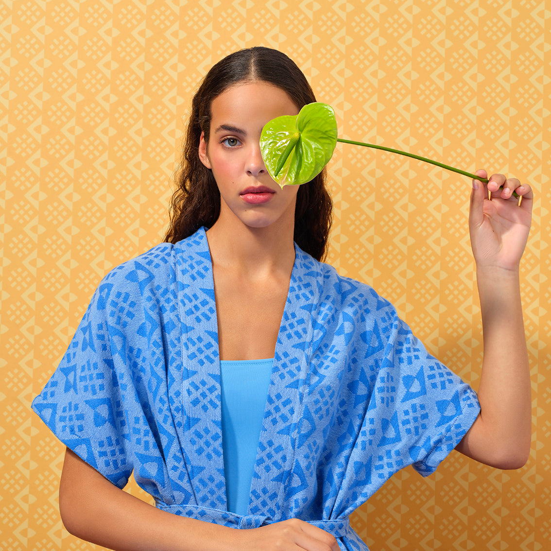 Yellow 'Paro' Wallpaper