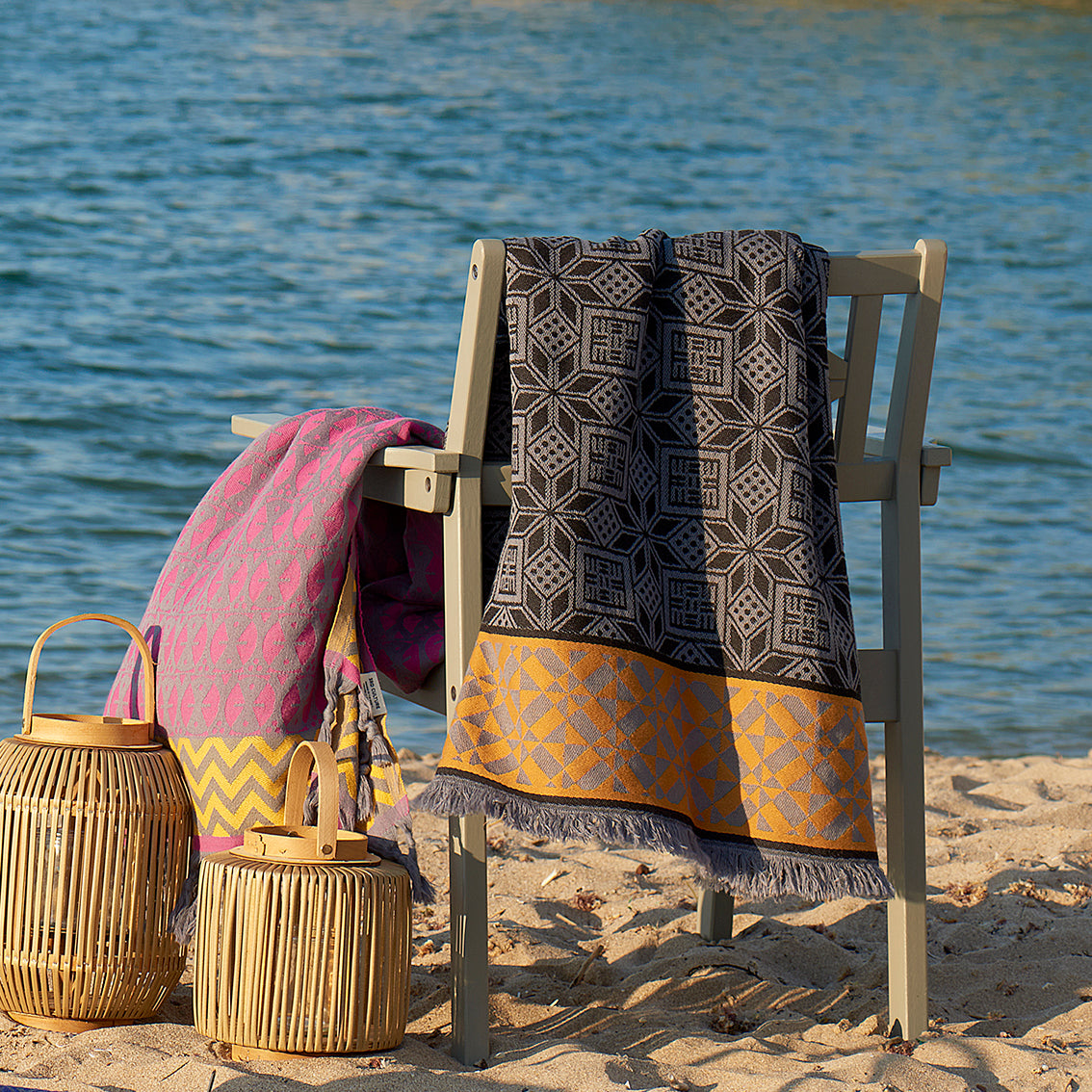 Siyah Antrasit 'Antioch' Koltuk Şalı