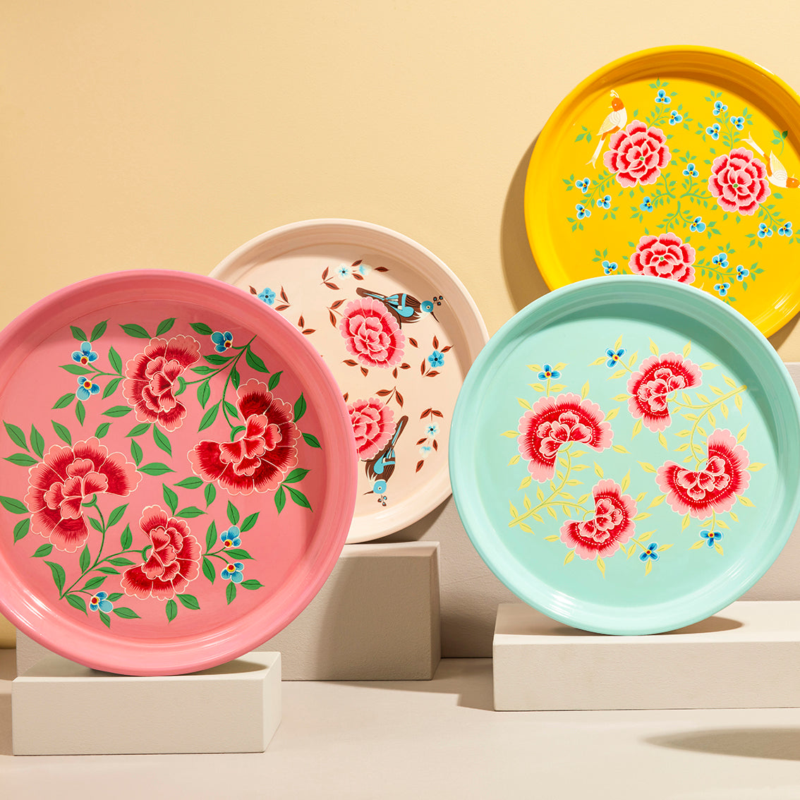 Kuşlu Bej Yuvarlak Emaye Tepsi